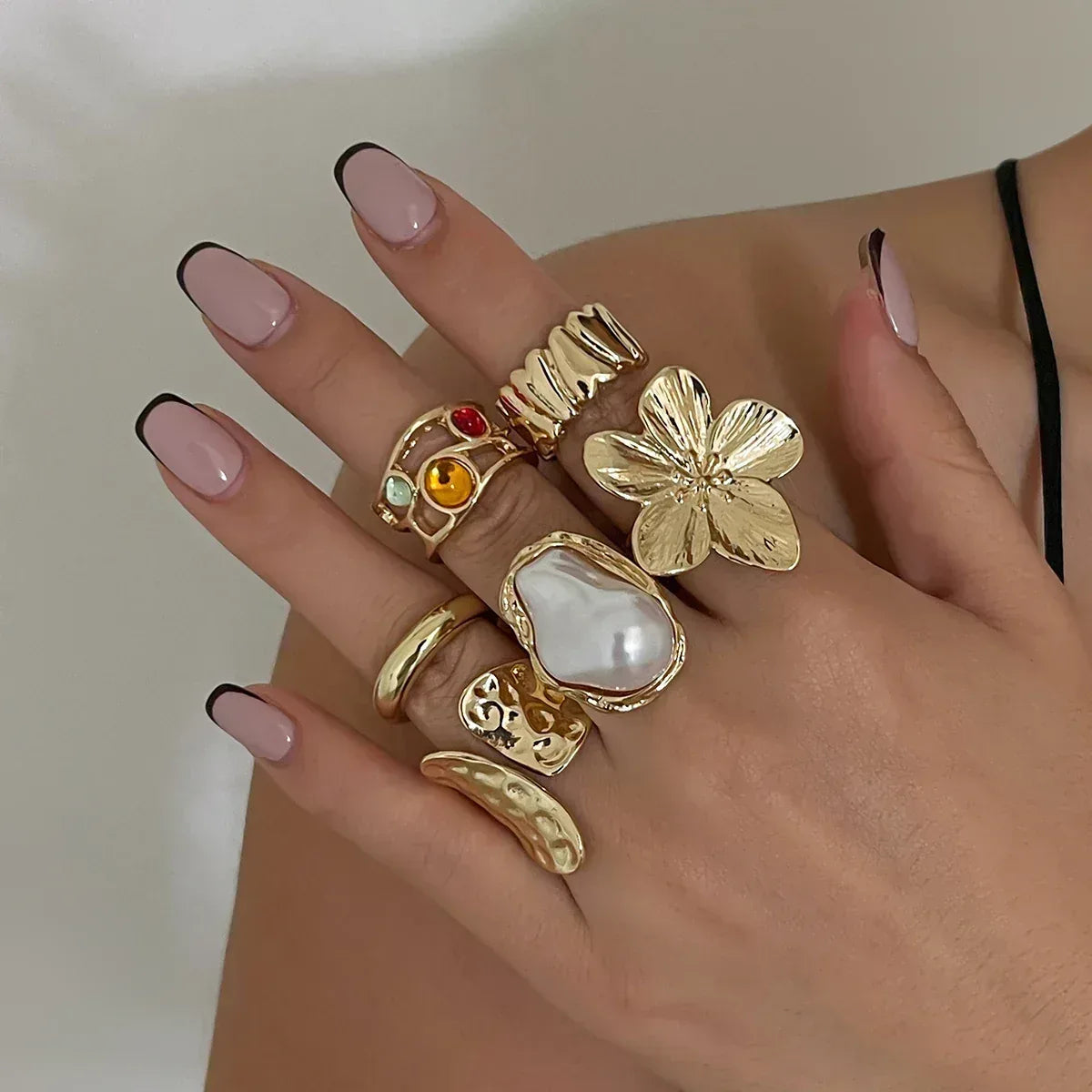 Irregular Metal Flower Pearl Open Ring - Lumière